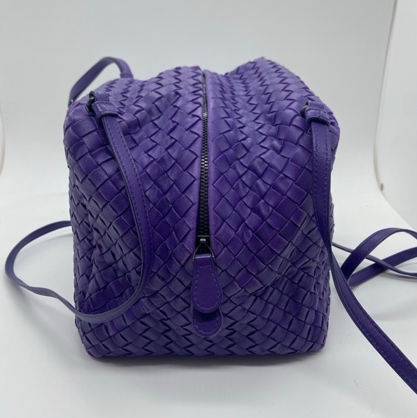 Bottega Veneta紫色骰子包飯盒包，邊角有磨損划痕發黑-1