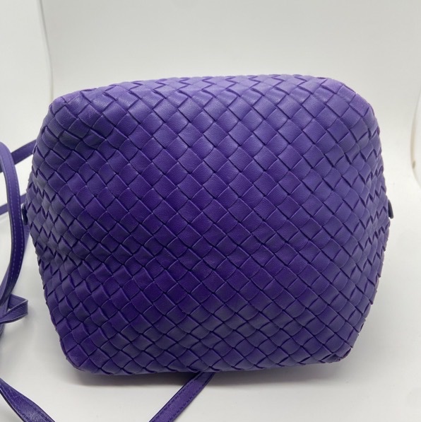 Bottega Veneta紫色骰子包飯盒包，邊角有磨損划痕發黑-5