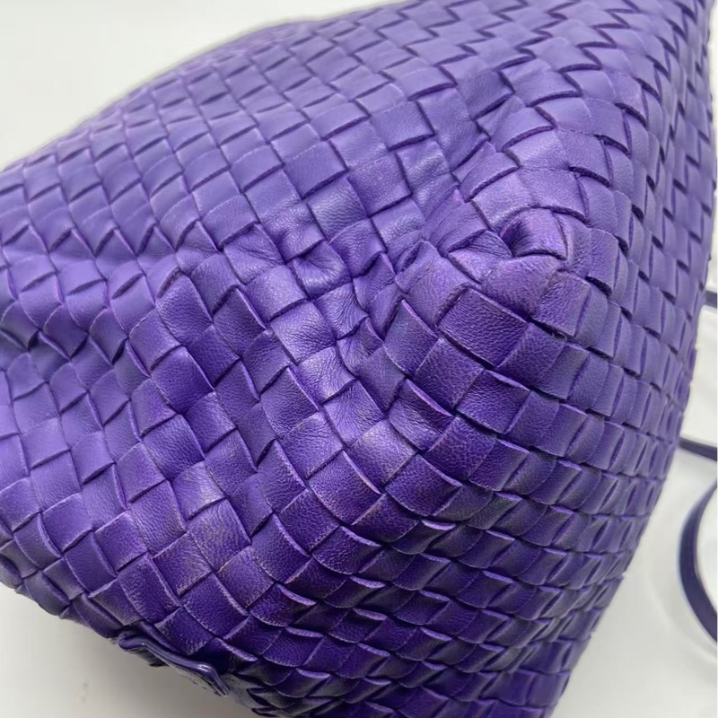 Bottega Veneta紫色骰子包飯盒包，邊角有磨損划痕發黑-14