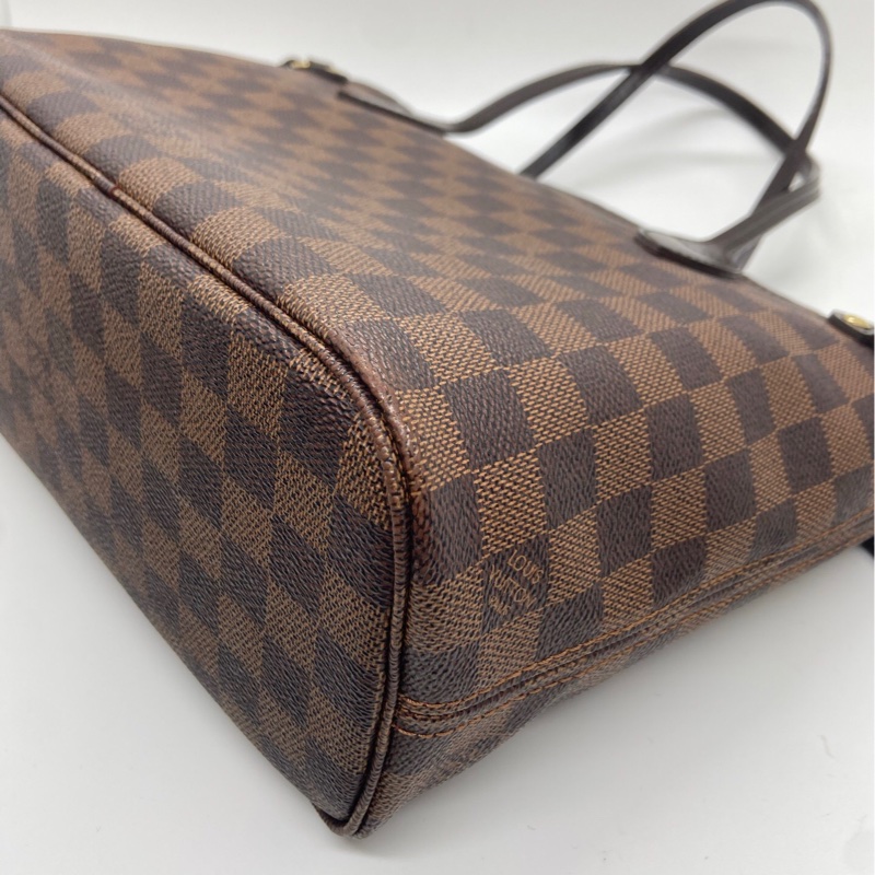 二手Lv neverfull小號棋盤格棕色購物袋，邊角有輕微磨損，手柄有輕微磨損，12年編碼-8