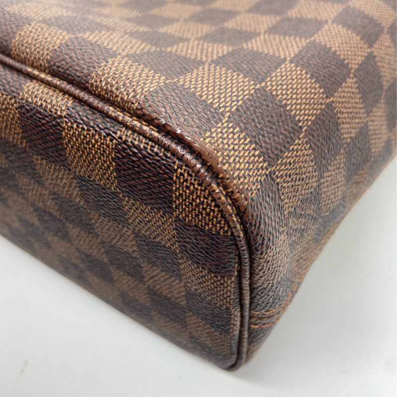 二手Lv neverfull小號棋盤格棕色購物袋，邊角有輕微磨損，手柄有輕微磨損，12年編碼-11
