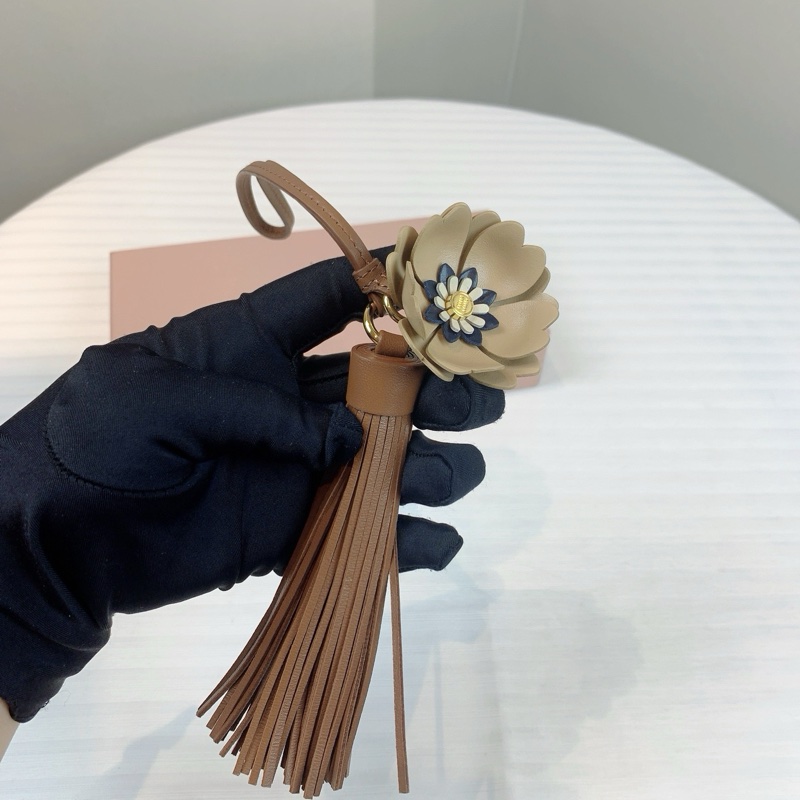 Mui Mui 拼皮花朵 袋上裝飾品 手機裝飾品-6