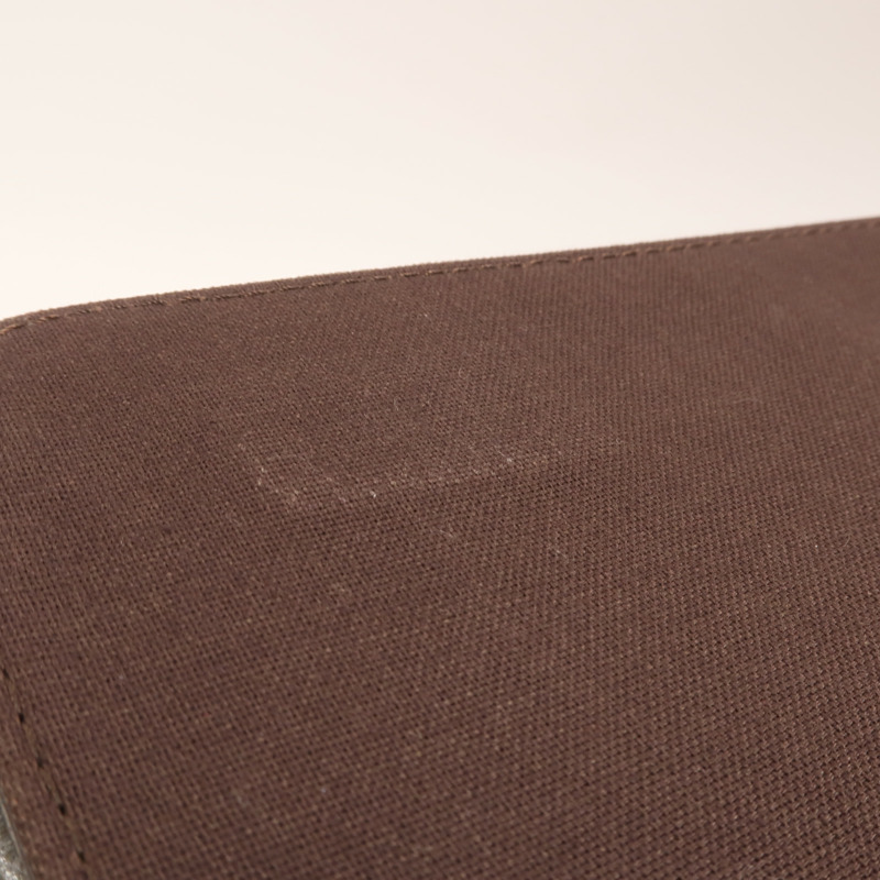 LOUIS VUITTON Taiga Roman GM銀扣肩背袋-15