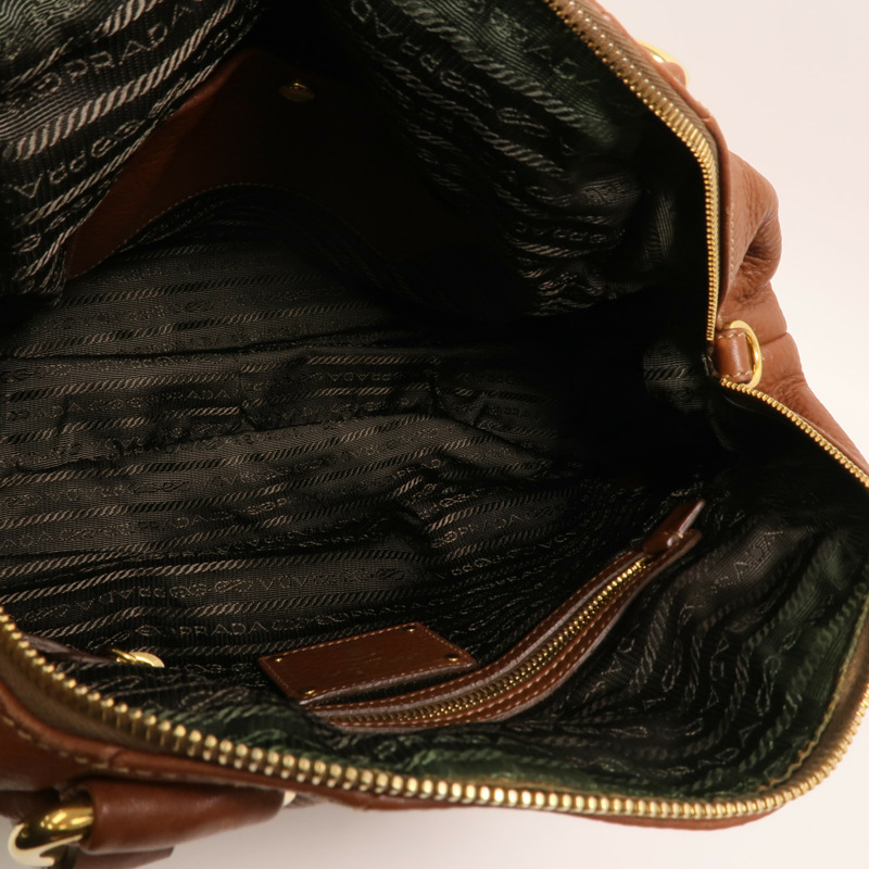 PRADA 牛皮皮革Bauletto Bag金扣肩背袋-4