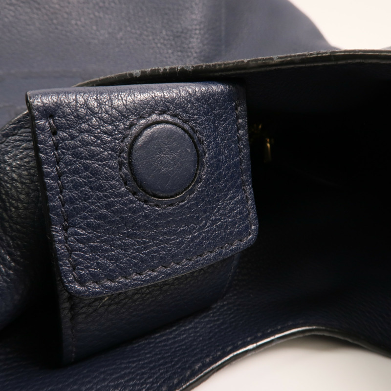 PRADA 牛皮皮革Vitello Daino Hobo Bag金扣肩背袋-14