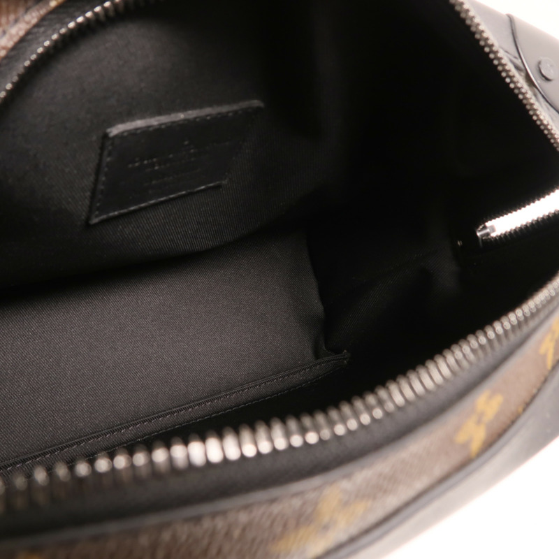 LOUIS VUITTON Monogram Solar Soft Trunk肩背袋-4