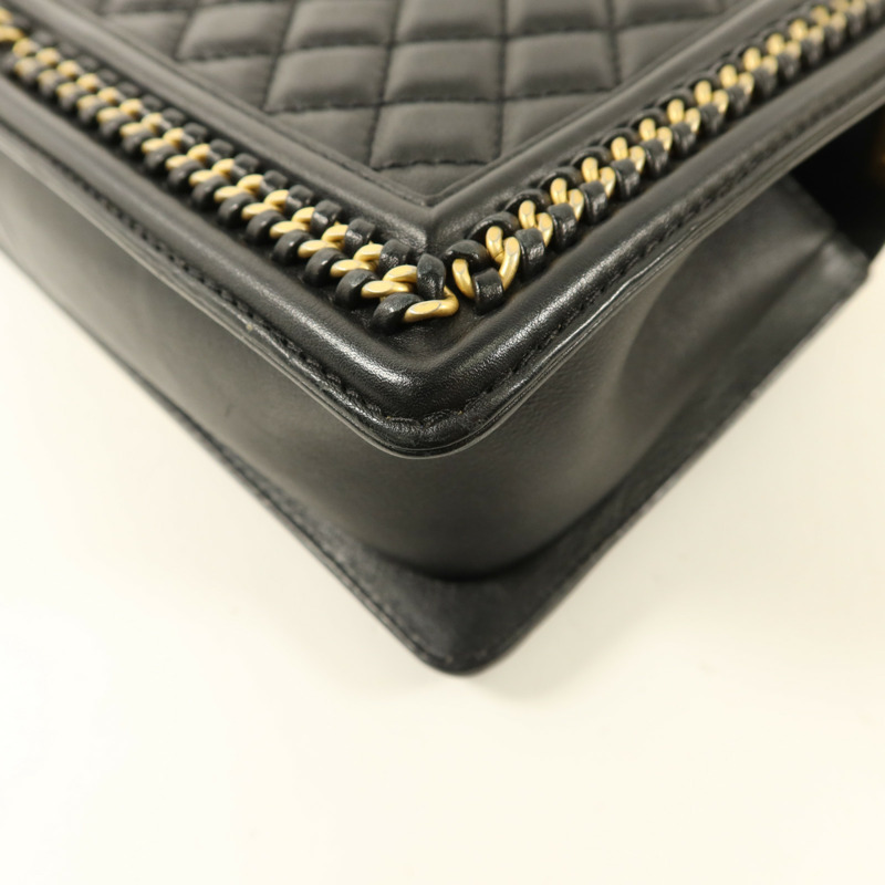 CHANEL 牛皮皮革Boy 25金扣鏈帶手挽肩背兩用袋-16