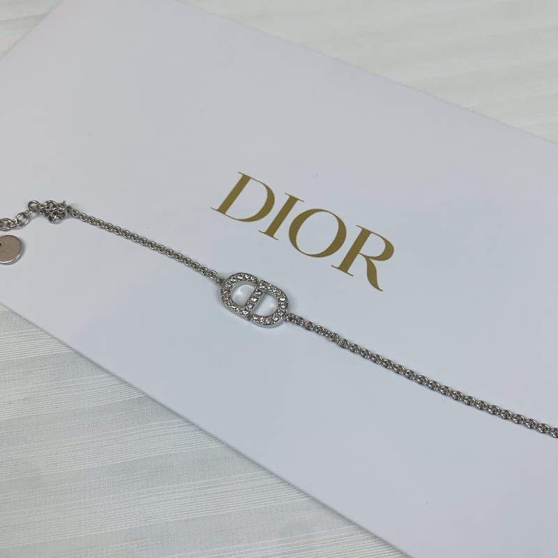 Dior 手鏈 簡潔大方時尚 銀色與簡單鑽-4