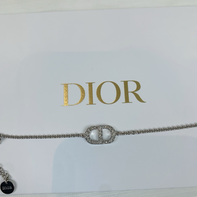 Dior 手鏈 簡潔大方時尚 銀色與簡單鑽-5