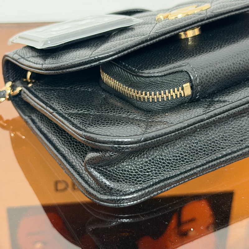 #98新 Chanel 22b mini郵差包 市場稀有！-12