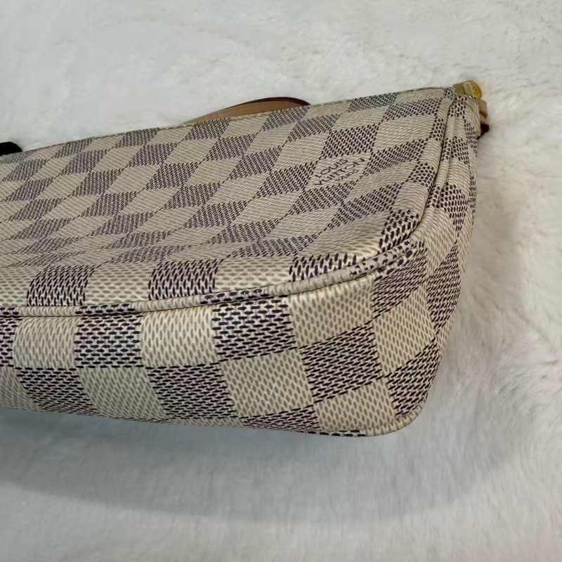 LV/路易威登 麻將包 Damier Azu帆布 白棋盤格腋下包-5