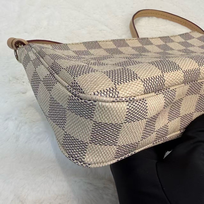 LV/路易威登 麻將包 Damier Azu帆布 白棋盤格腋下包-6