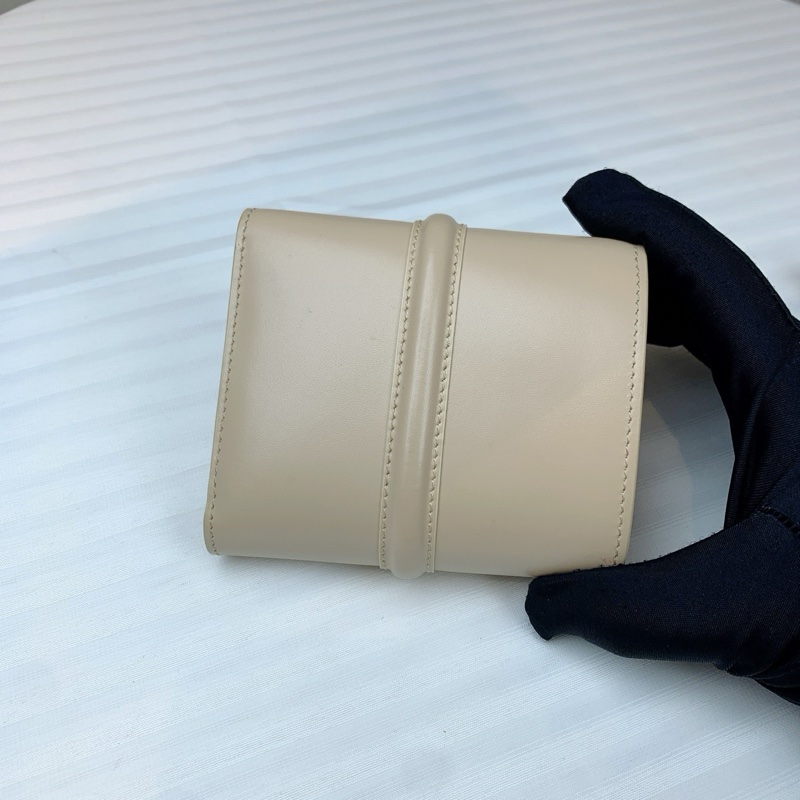 賽琳/Celine  杏色 牛皮革襯里牛皮革織物 4 x 4 x 2英吋(10.5 x 9.5 x 4釐米)-2