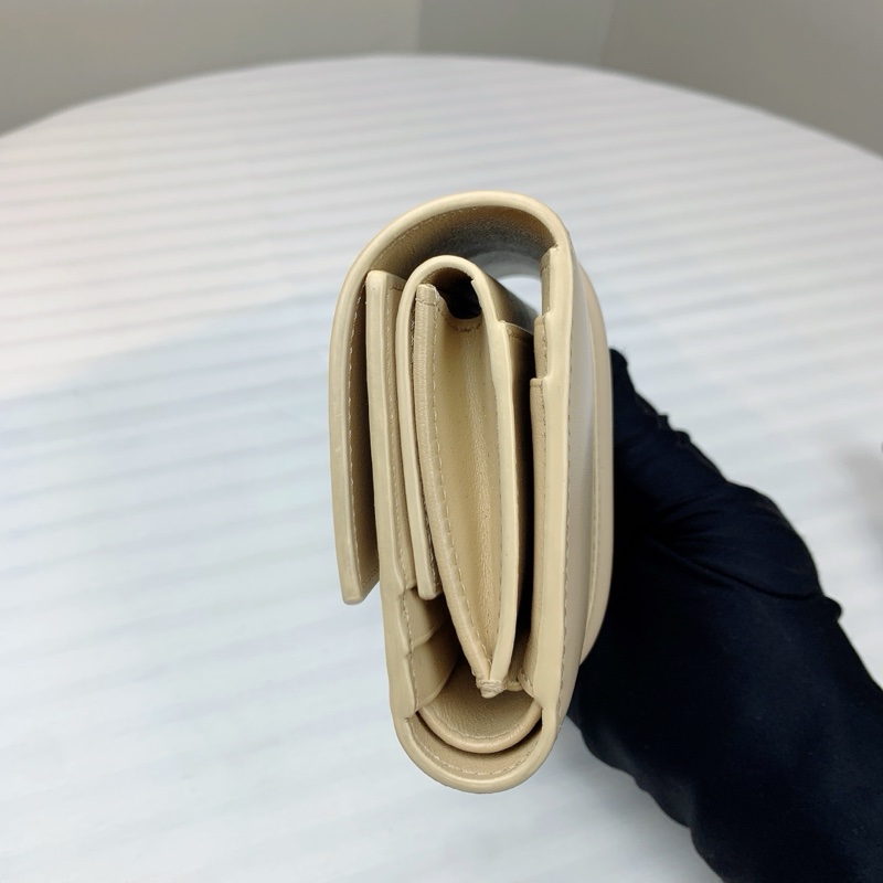 賽琳/Celine  杏色 牛皮革襯里牛皮革織物 4 x 4 x 2英吋(10.5 x 9.5 x 4釐米)-3