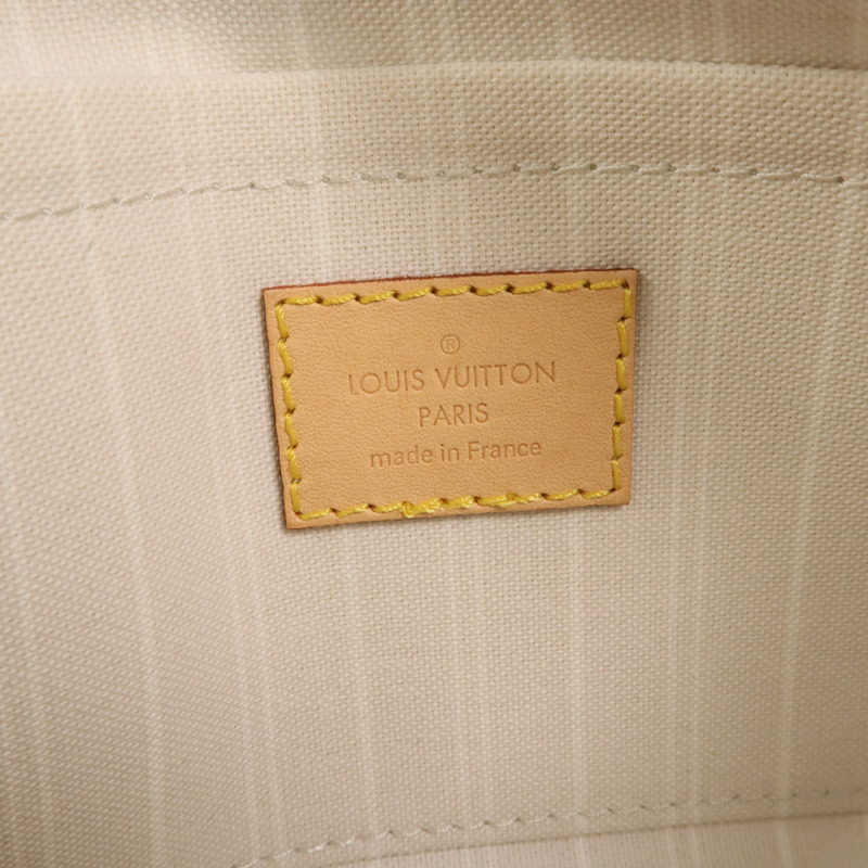 LOUIS VUITTON Monogram Giant Multi Pochette Accessoires金扣手挽肩背兩用袋-5