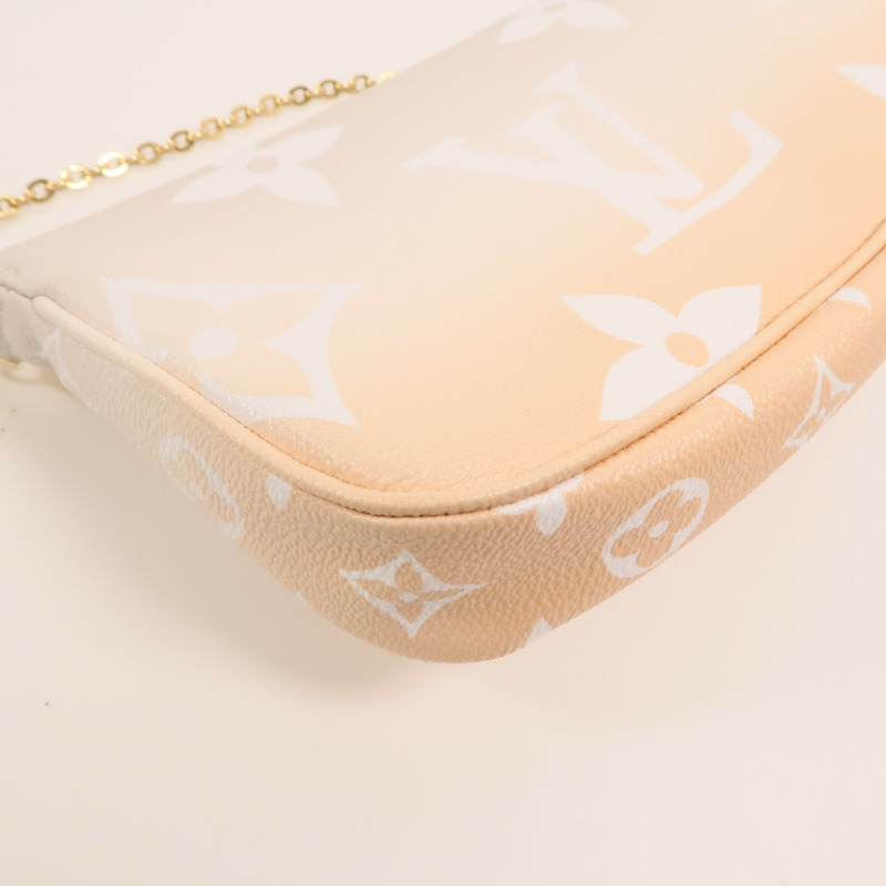 LOUIS VUITTON Monogram Giant Multi Pochette Accessoires金扣手挽肩背兩用袋-15