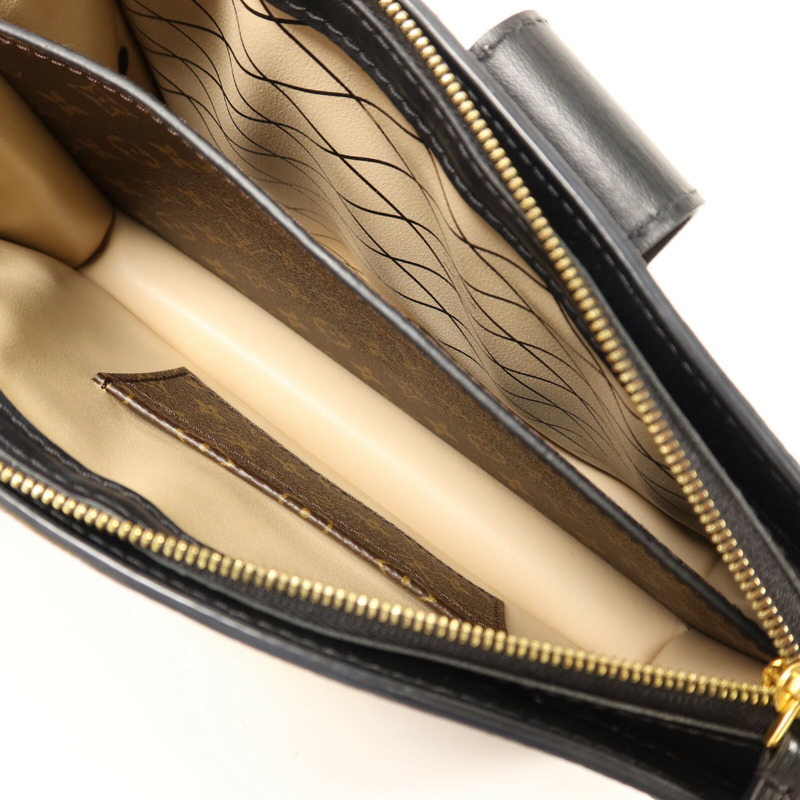 LOUIS VUITTON Monogram Reverse Trunk Clutch金扣鏈帶肩背袋-4