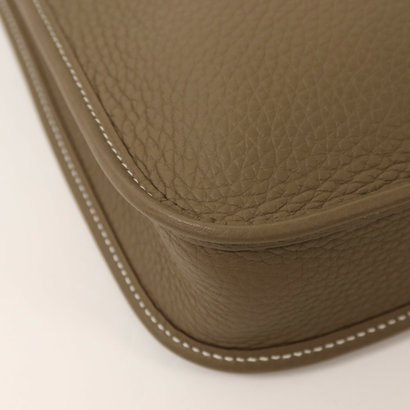 HERMES Clemence皮革Evelyne TPM銀扣肩背袋Etoupe-12