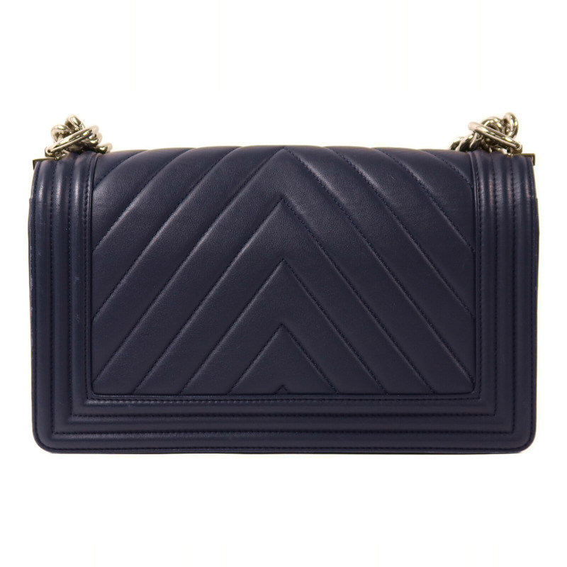 CHANEL 牛皮皮革Boy 20銀扣鏈帶肩背袋-1