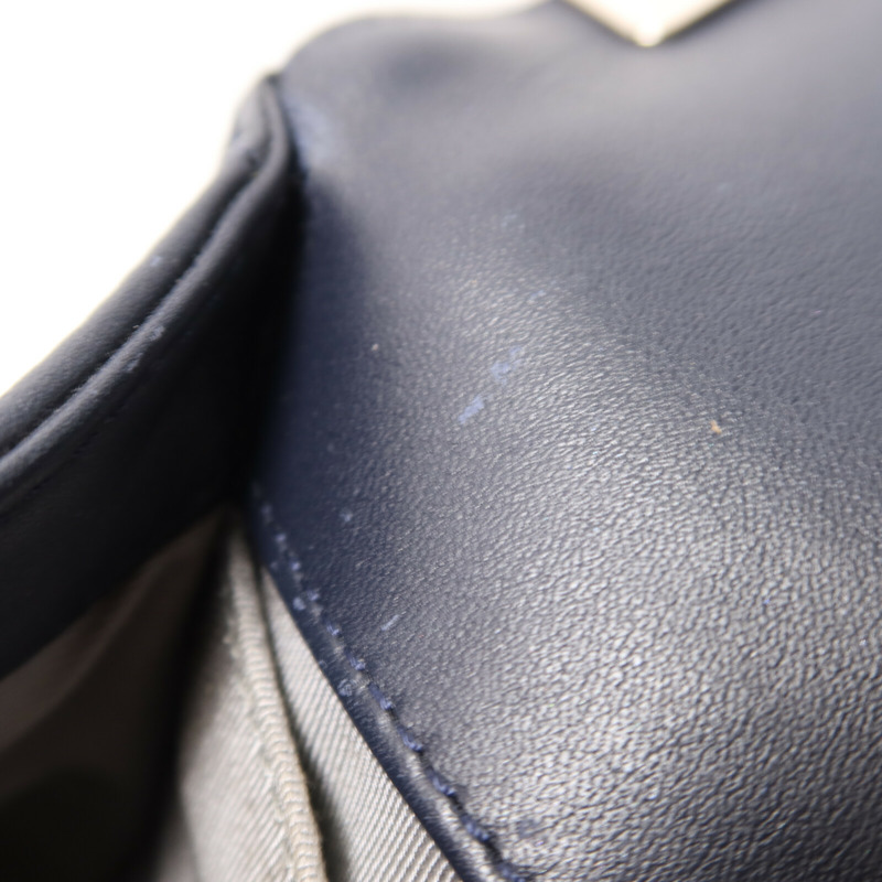 CHANEL 牛皮皮革Boy 20銀扣鏈帶肩背袋-15