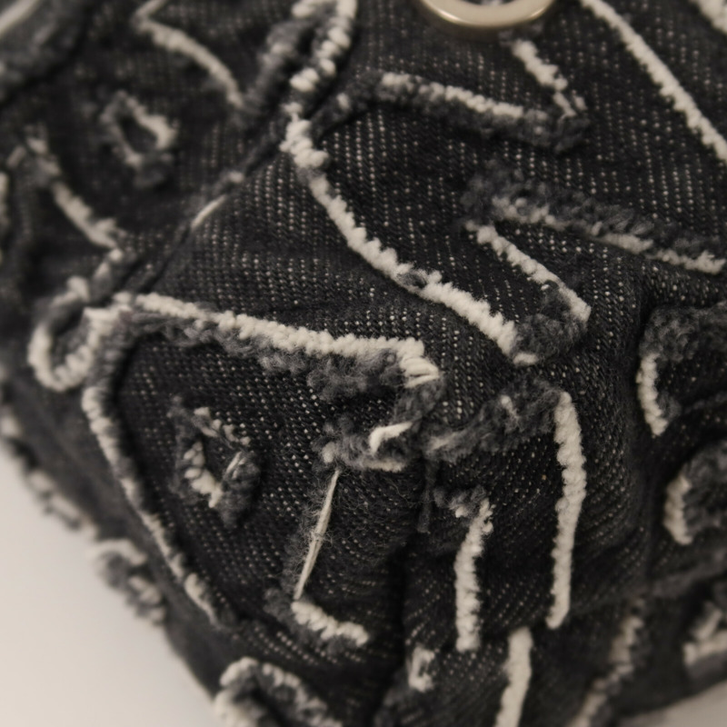 CHANEL 牛仔布Chanel 22 Small銀扣鏈帶肩背袋-11