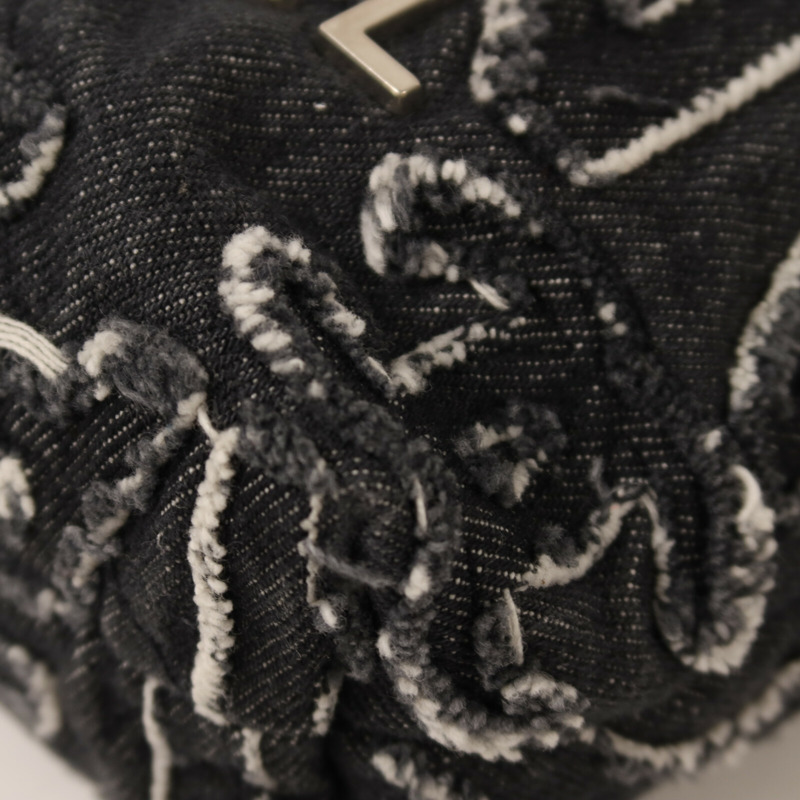 CHANEL 牛仔布Chanel 22 Small銀扣鏈帶肩背袋-12