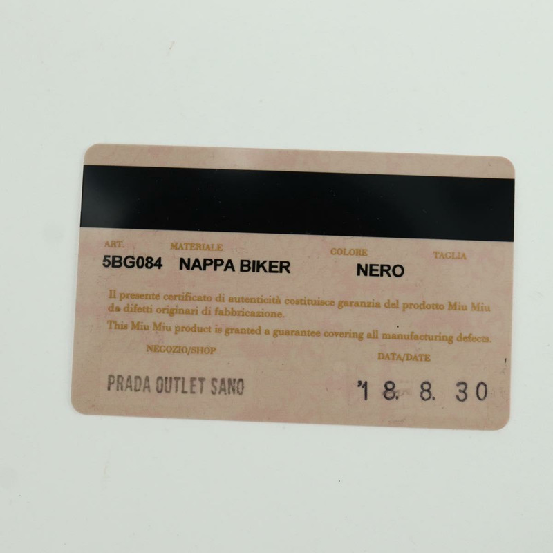 【日本直送】Miu Miu 皮革雙肩包 黑色金色 正品 am10909V-11