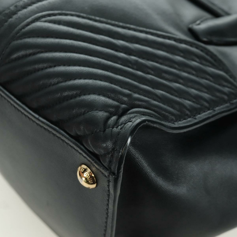 【日本直送】Miu Miu 皮革雙肩包 黑色金色 正品 am10909V-18