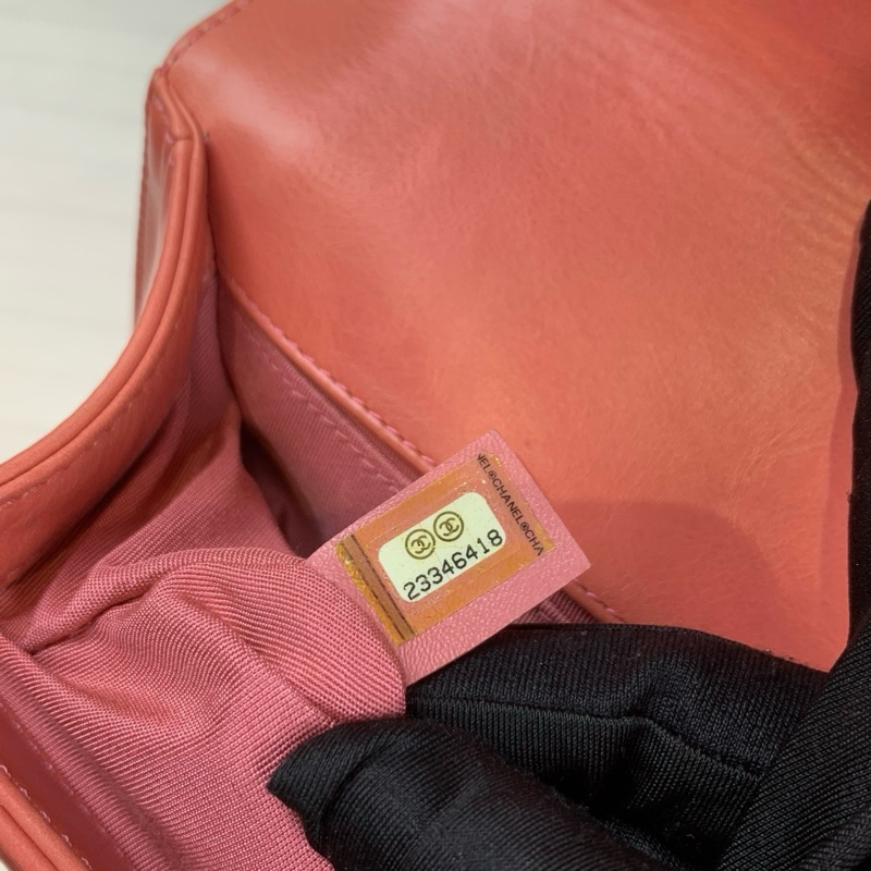 香奈兒/Chanel leboy羊羔毛 CHANEL 口蓋包 絨毛粉紅色小牛皮與金色金屬  羊羔毛-8