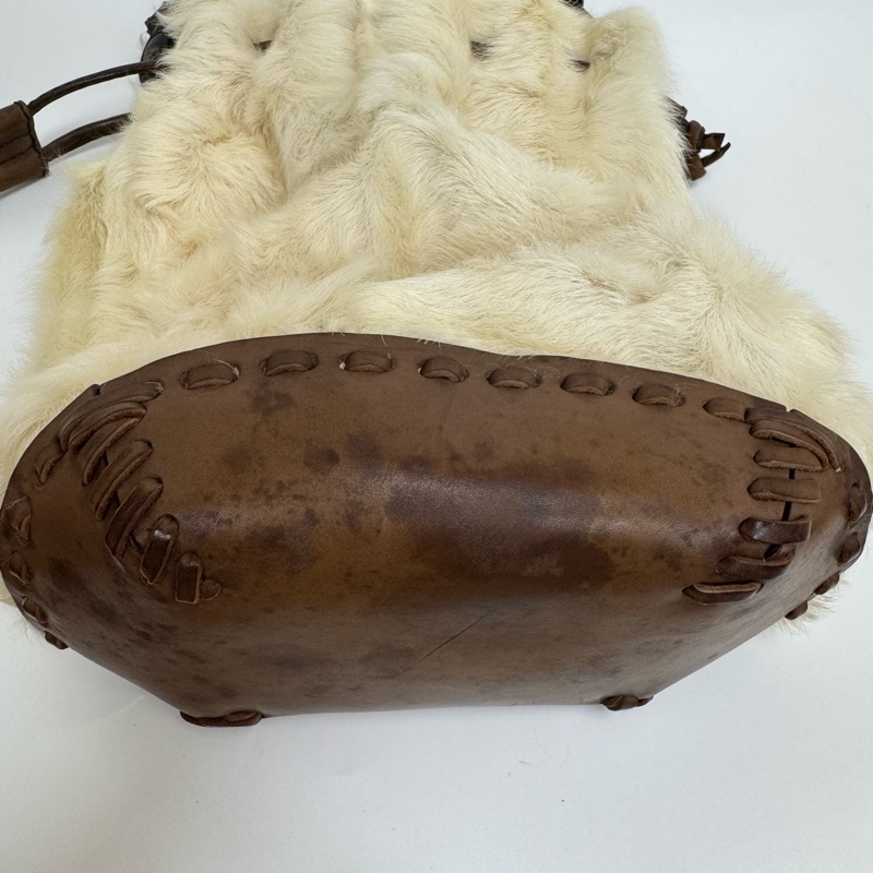 VALENTINO白色毛絨單肩包-20