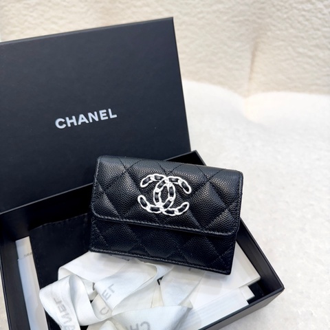 香奈兒 CHANEL 24C 黑白熊貓魚子醬迷你短夾 19系列 三折mini短夾AP3713