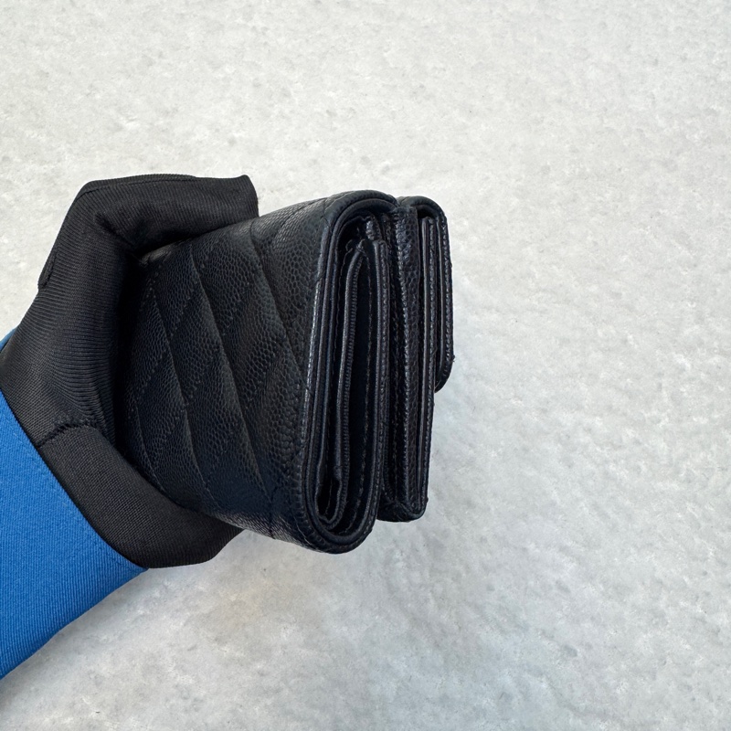 香奈兒 CHANEL 24C 黑白熊貓魚子醬迷你短夾 19系列 三折mini短夾AP3713-3