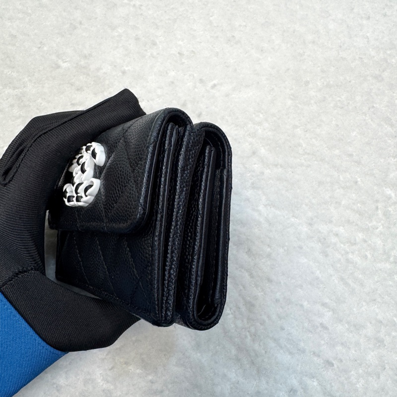 香奈兒 CHANEL 24C 黑白熊貓魚子醬迷你短夾 19系列 三折mini短夾AP3713-4