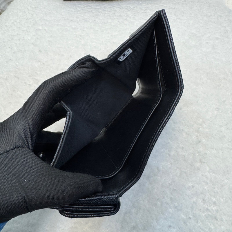 香奈兒 CHANEL 24C 黑白熊貓魚子醬迷你短夾 19系列 三折mini短夾AP3713-8