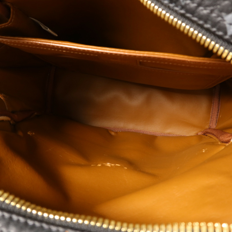 MCM 牛皮皮革Backpack金扣背包-4