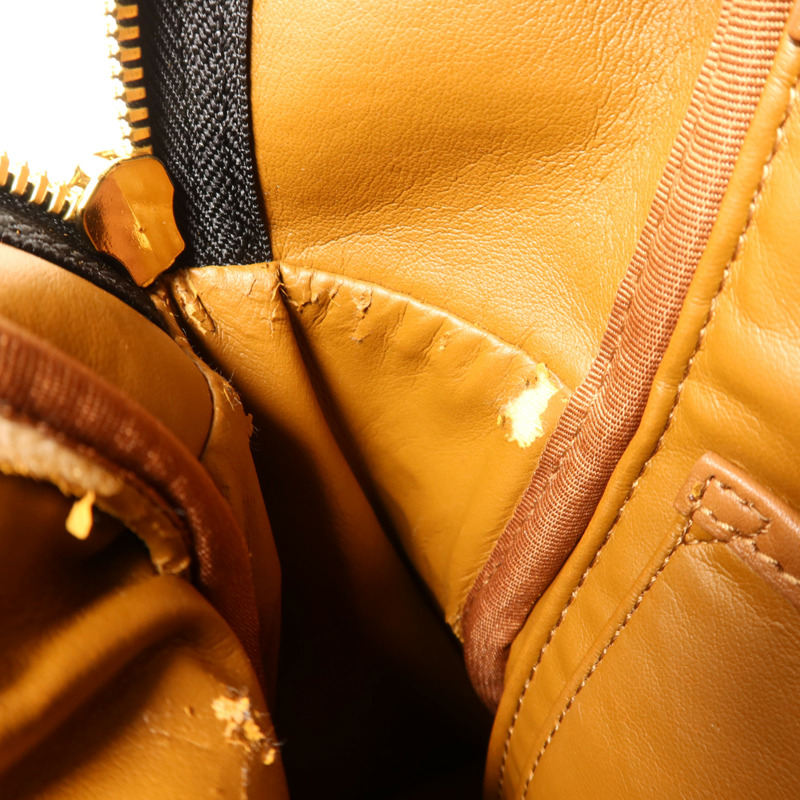 MCM 牛皮皮革Backpack金扣背包-20