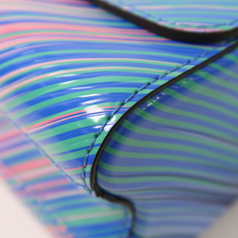 LOUIS VUITTON Tropical Epi Twist MM銀扣鏈帶肩背袋-12