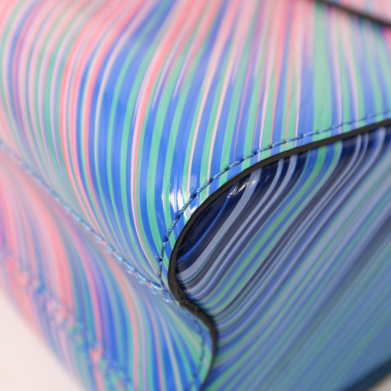 LOUIS VUITTON Tropical Epi Twist MM銀扣鏈帶肩背袋-14