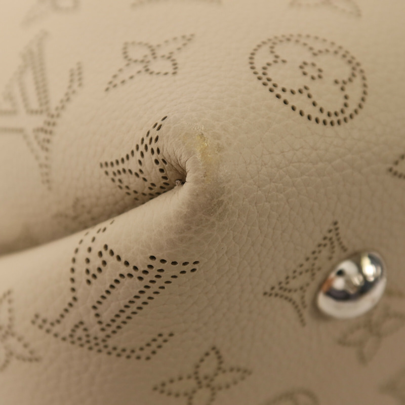 LOUIS VUITTON Mahina Bella銀扣鏈帶肩背袋-9