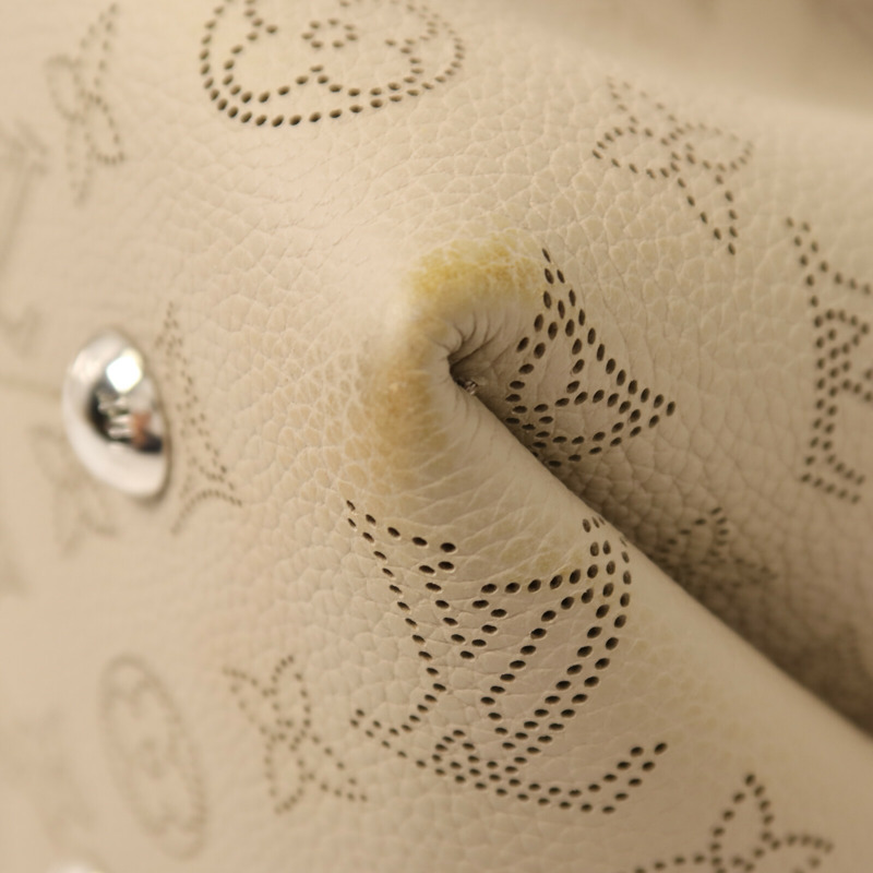 LOUIS VUITTON Mahina Bella銀扣鏈帶肩背袋-10