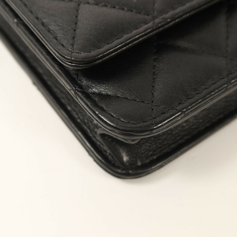 CHANEL 牛皮皮革Wallet On Chain金扣鏈帶肩背袋-13