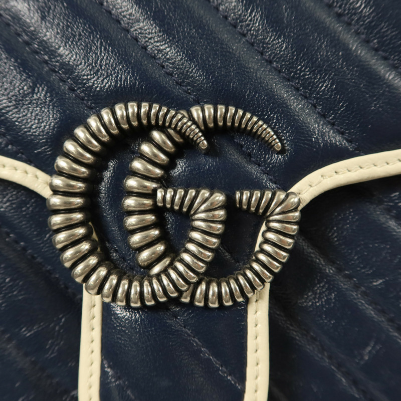 GUCCI 牛皮皮革GG Marmont Medium銀扣鏈帶肩背袋-10