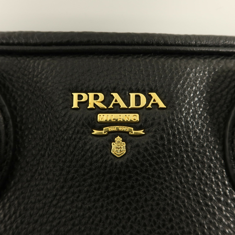 PRADA 牛皮皮革Shoulder Bag金扣肩背袋-11