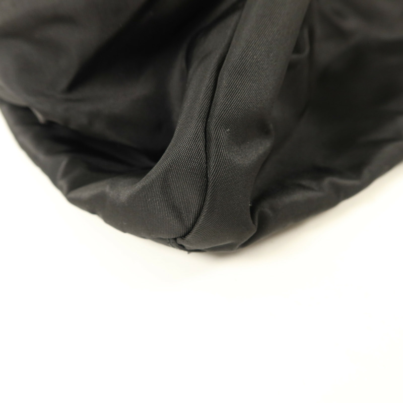 PRADA 尼龍Handbag金扣手挽袋-12