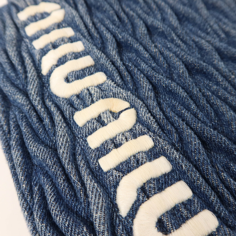 Miu Miu 牛仔布2 Way Shoulder銀扣肩背袋-14