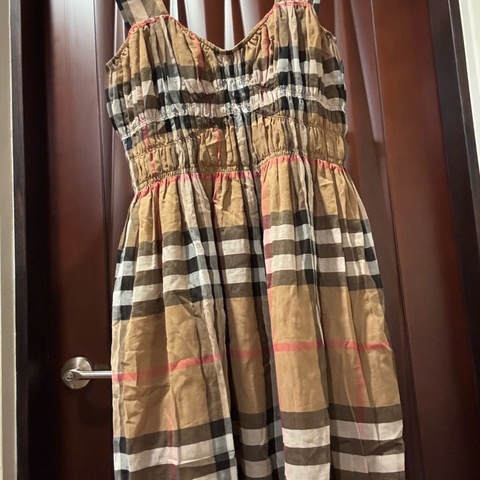 Burberry 無袖洋裝