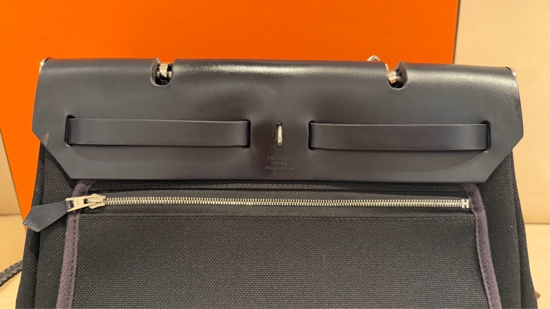 Hermes herbag 31 黑帆布深藍-9