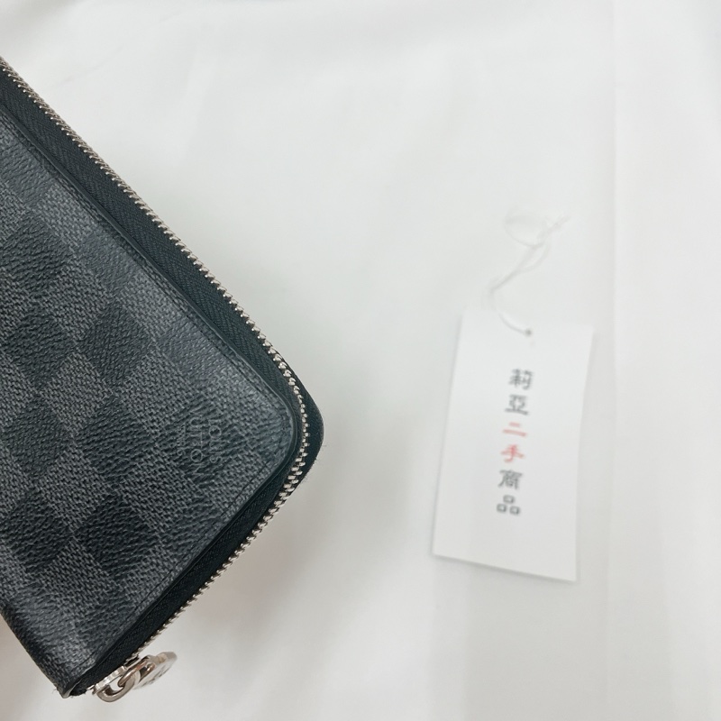 莉亞精品♡LV n63095 黑灰ㄇ拉棋盤格長夾 二手-9