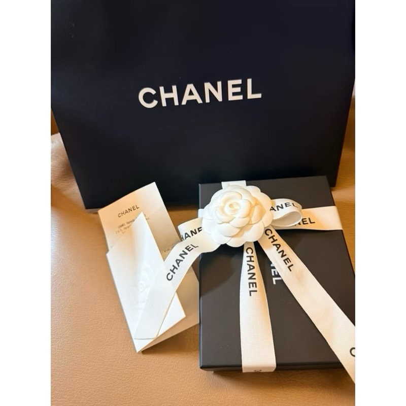 Chanel 經典短皮夾 黑銀 專櫃包裝未拆封-4