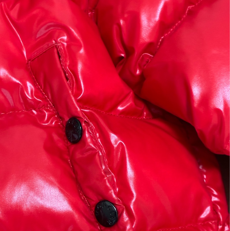 Moncler 羽絨外套 正紅色-9